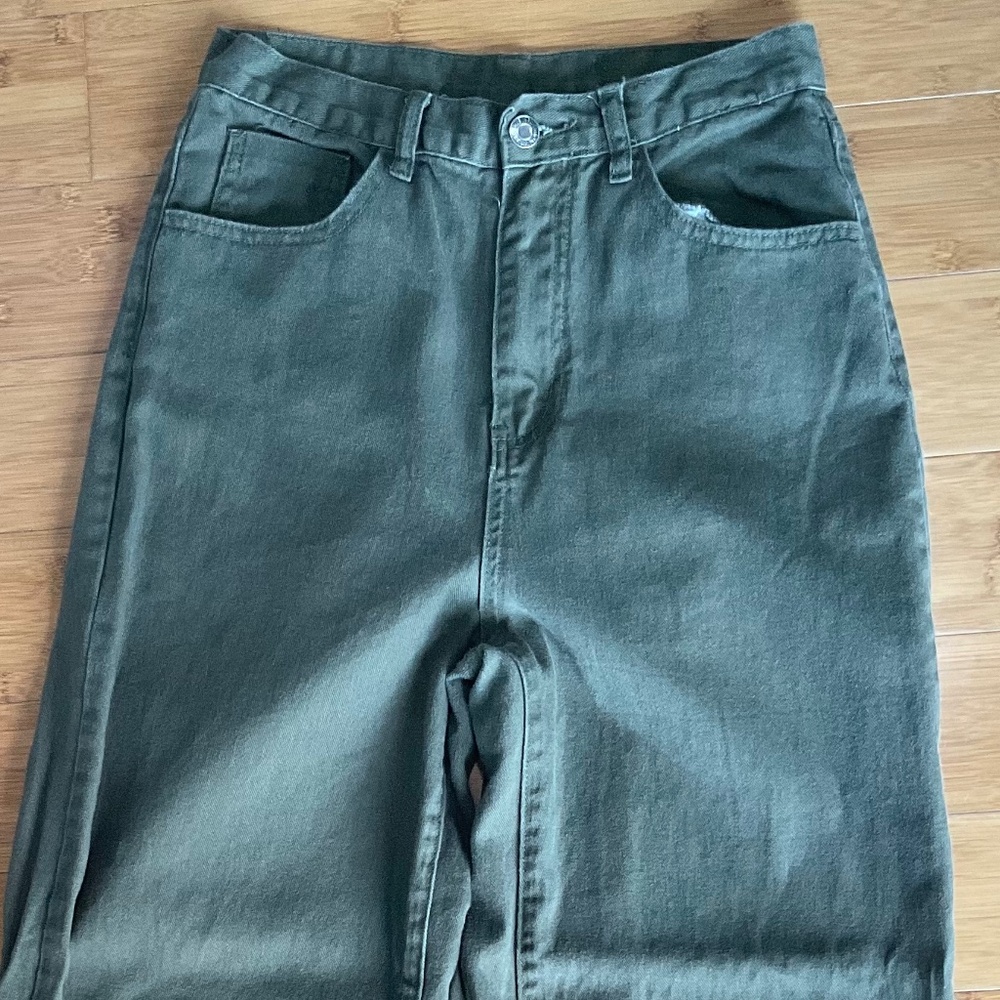 Womens Dark Green Baggy Jeans — Size small